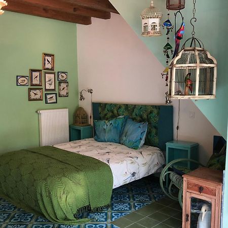 Châteauvieux 'La Menagerie' Bed & Breakfast エクステリア 写真